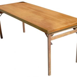 Rechteckiger Tisch aus hellem Holzlaminat